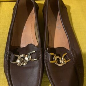 Refresh Brown loafers
